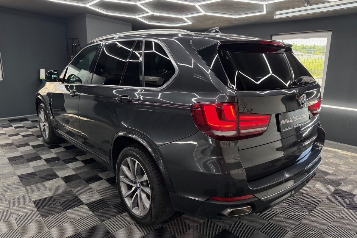 Ponuka vozidiel / BMW X5 xDrive30d A/T - video