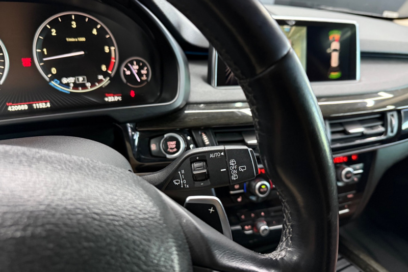  Ponuka vozidiel / BMW X5 xDrive30d A/T - video