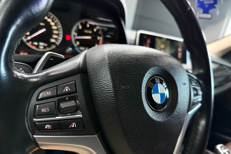  Ponuka vozidiel / BMW X5 xDrive30d A/T - video