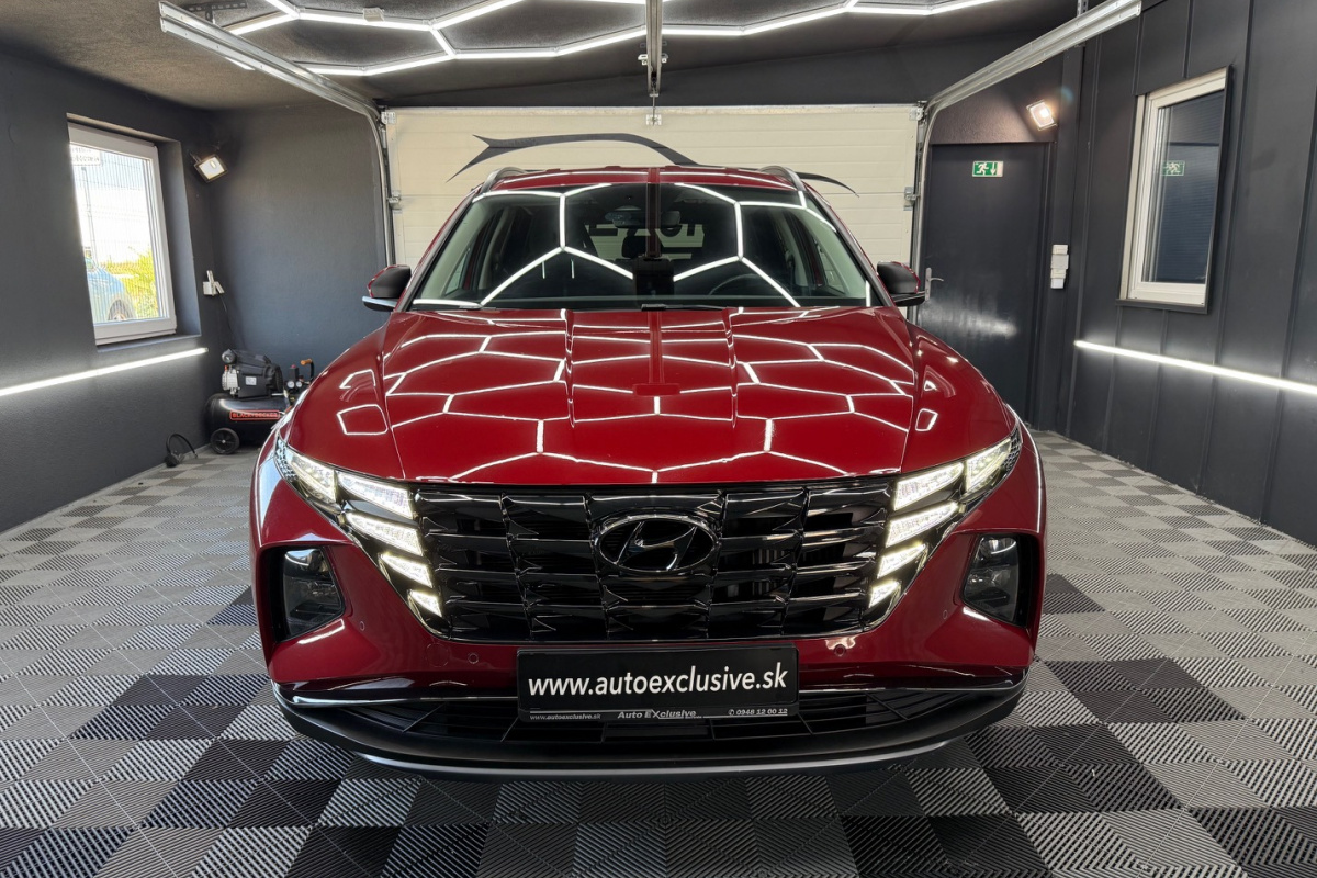 Ponuka vozidiel / Hyundai Tucson 1.6 T-GDi Mild Hybrid Style 4x4 A/T - video