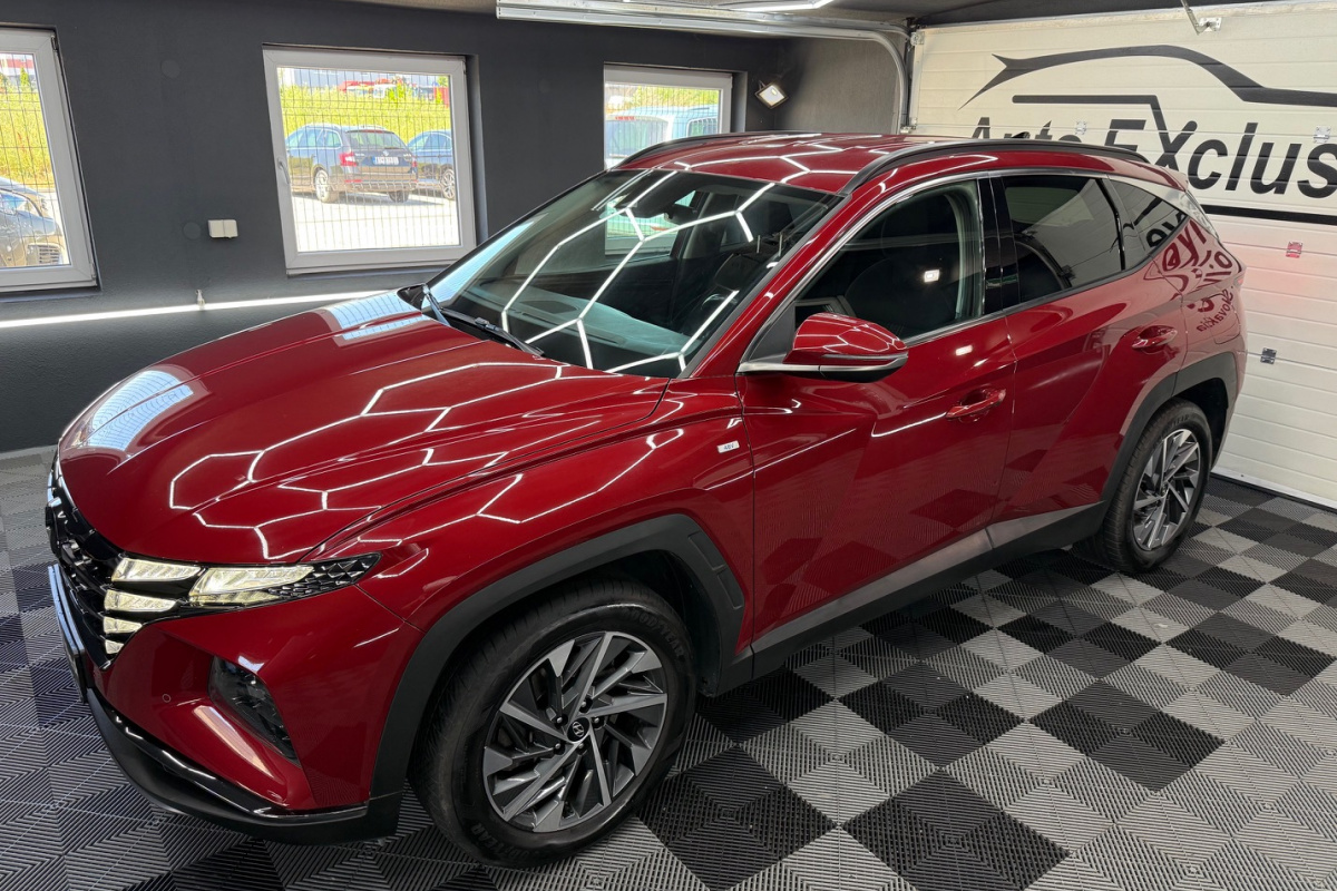 Ponuka vozidiel / Hyundai Tucson 1.6 T-GDi Mild Hybrid Style 4x4 A/T - video