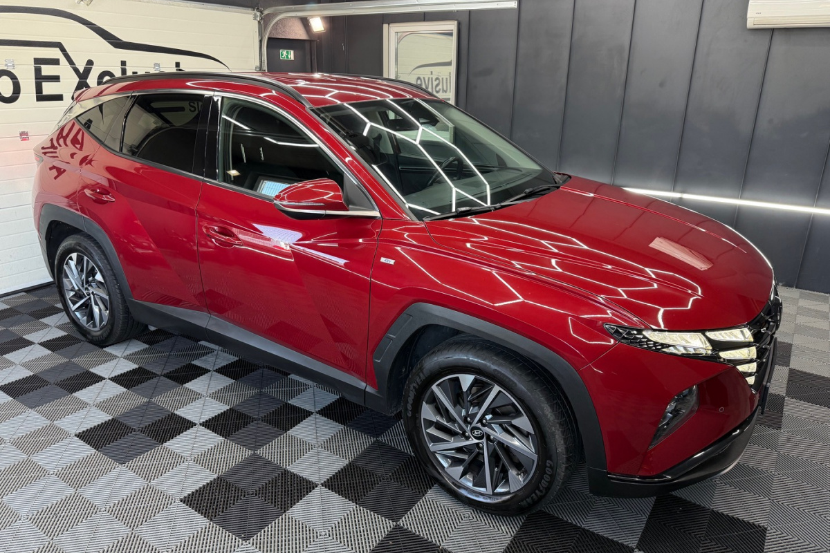 Ponuka vozidiel / Hyundai Tucson 1.6 T-GDi Mild Hybrid Style 4x4 A/T - video