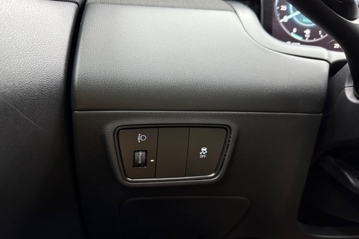 Ponuka vozidiel / Hyundai Tucson 1.6 T-GDi Mild Hybrid Style 4x4 A/T - video