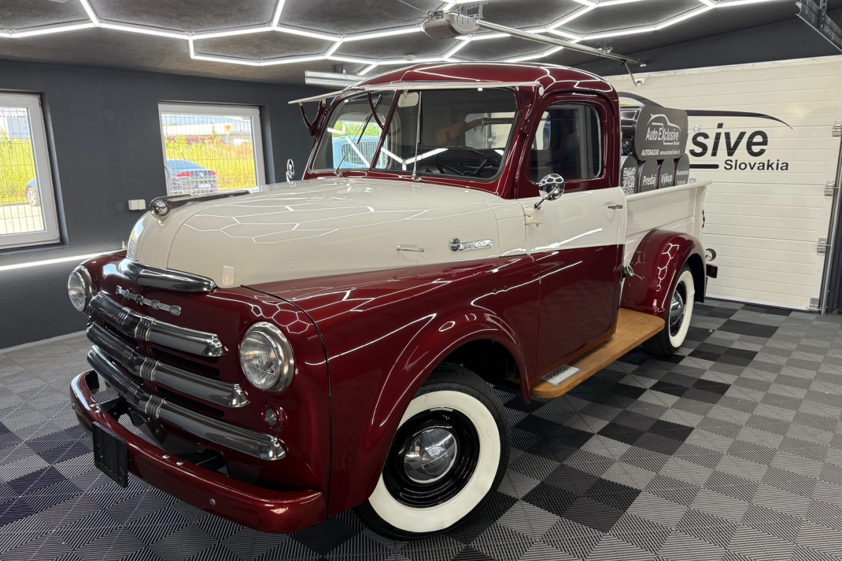 Ponuka vozidiel / Chrysler Fargo FN-1 - video