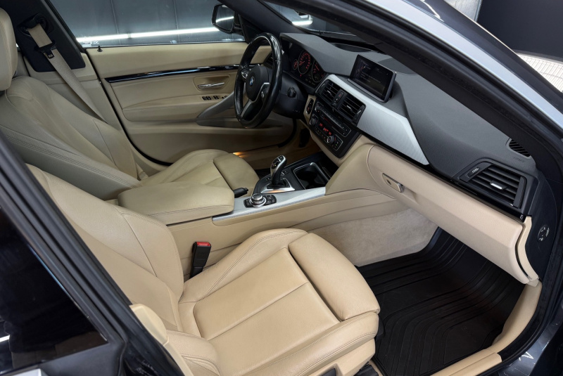 Ponuka vozidiel / BMW Rad 3 GT 325d Gran Turismo A/T - video Ponuka vozidiel / BMW Rad 3 GT 325d Gran Turismo A/T - video