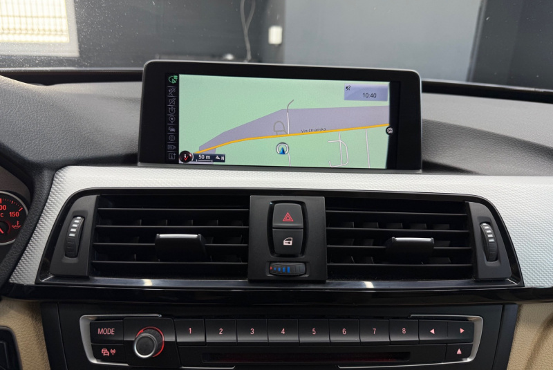 Ponuka vozidiel / BMW Rad 3 GT 325d Gran Turismo A/T - video Ponuka vozidiel / BMW Rad 3 GT 325d Gran Turismo A/T - video