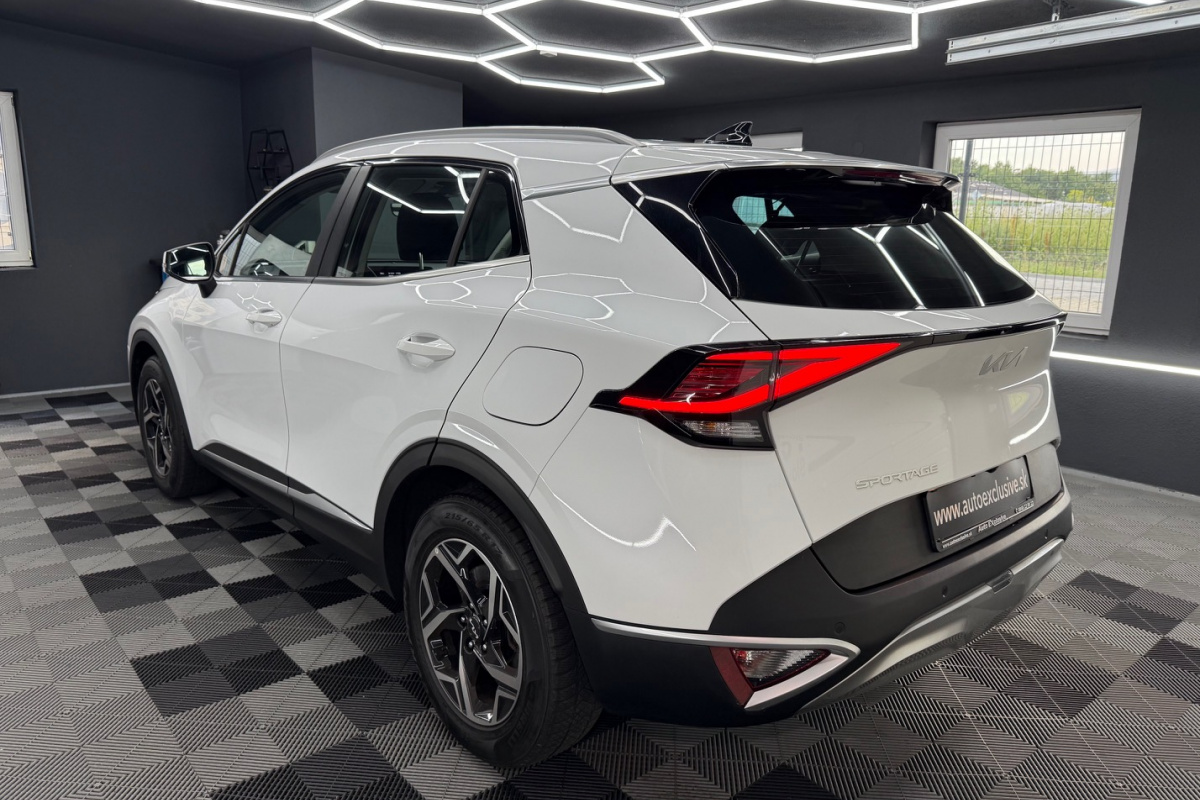 Ponuka vozidiel / Kia Sportage 1.6 T-GDi mHEV Gold A/T - video