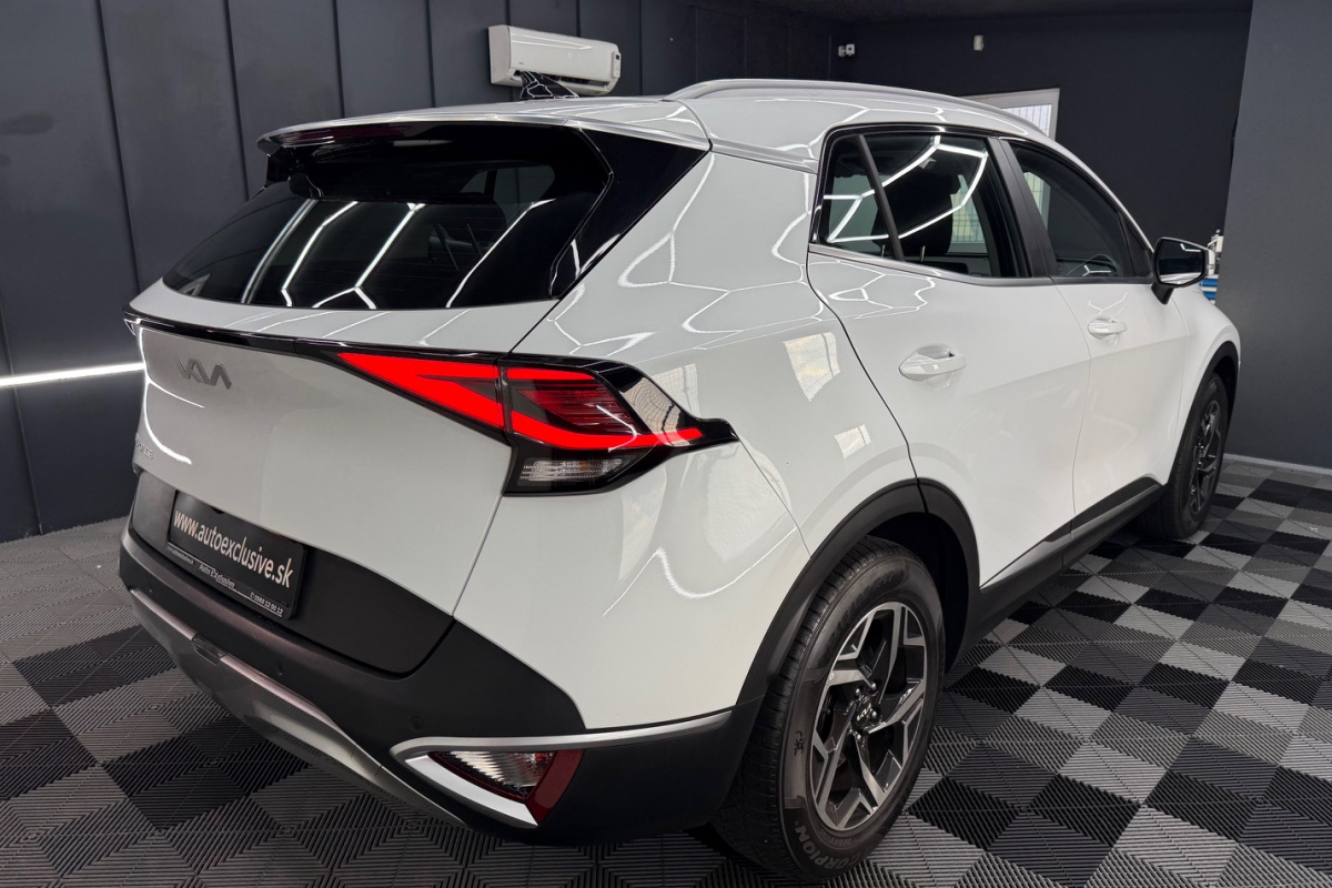 Ponuka vozidiel / Kia Sportage 1.6 T-GDi mHEV Gold A/T - video