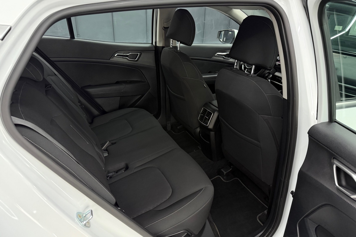 Ponuka vozidiel / Kia Sportage 1.6 T-GDi mHEV Gold A/T - video