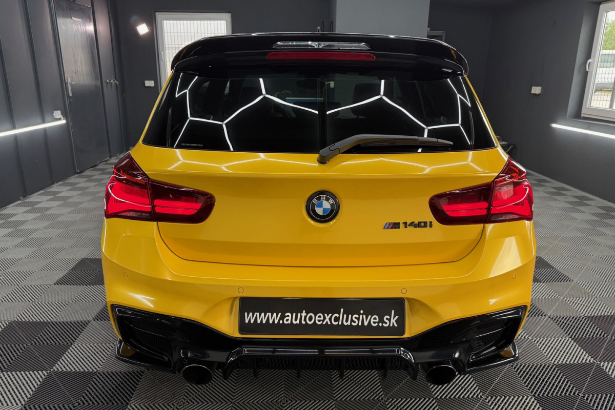 Ponuka vozidiel / BMW M1 M140i - video