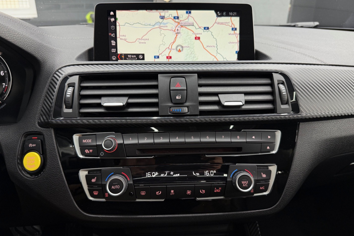 Ponuka vozidiel / BMW M1 M140i - video