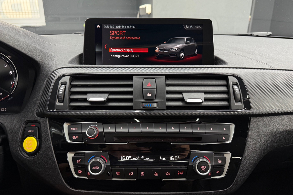Ponuka vozidiel / BMW M1 M140i - video