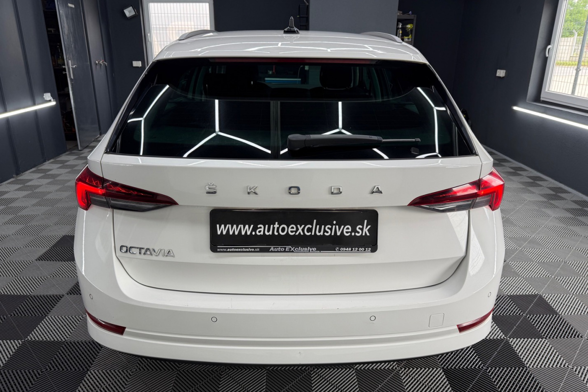 Ponuka vozidiel / Škoda Octavia Combi 1.6 TDI 115k Style - video