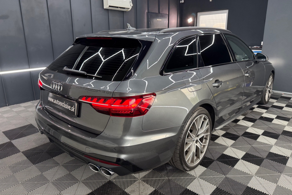 Ponuka vozidiel / Audi S4/S4 Avant 3.0 TDi Quattro - video