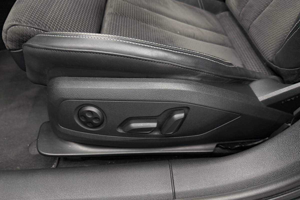 Ponuka vozidiel / Audi S4/S4 Avant 3.0 TDi Quattro - video Ponuka vozidiel / Audi S4/S4 Avant 3.0 TDi Quattro - video