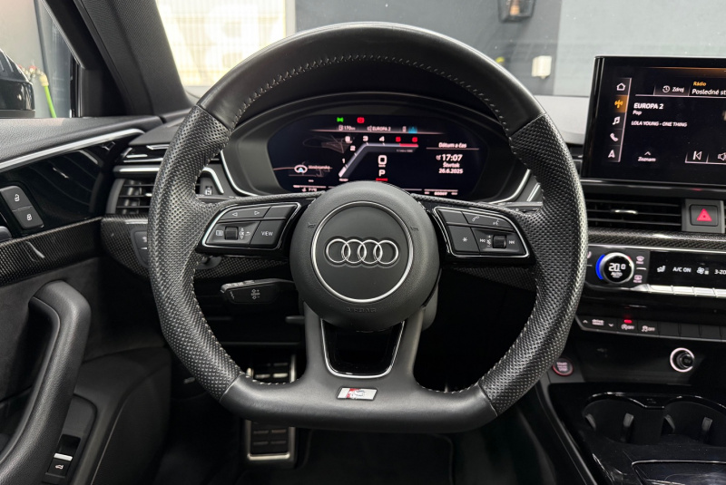  Ponuka vozidiel / Audi S4/S4 Avant 3.0 TDi Quattro - video