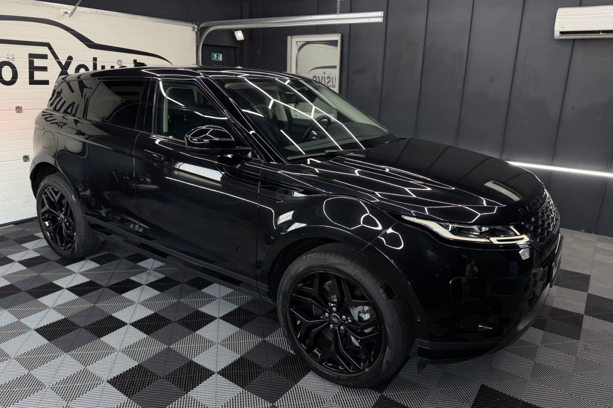 Ponuka vozidiel / Land Rover Range Rover Evoque 2.0 TD4 180 HSE AT - video