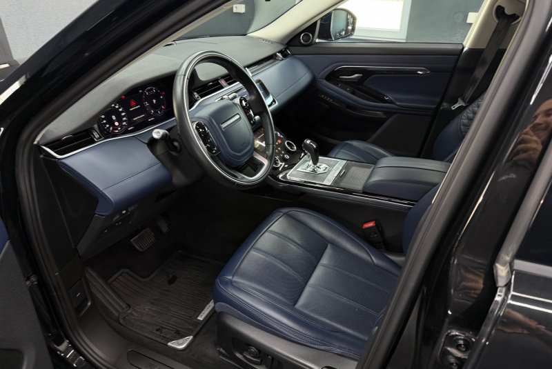  Ponuka vozidiel / Land Rover Range Rover Evoque 2.0 TD4 180 HSE AT - video