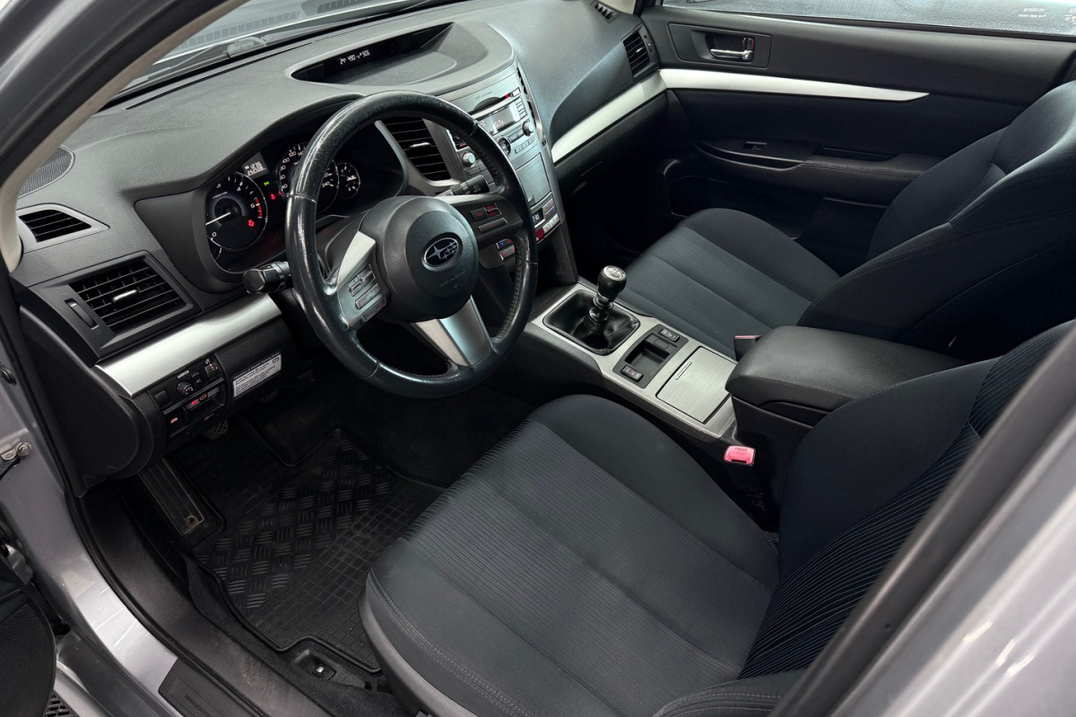 Ponuka vozidiel / Subaru Legacy 2.0 D AB Classic - video