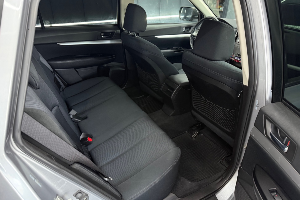 Ponuka vozidiel / Subaru Legacy 2.0 D AB Classic - video