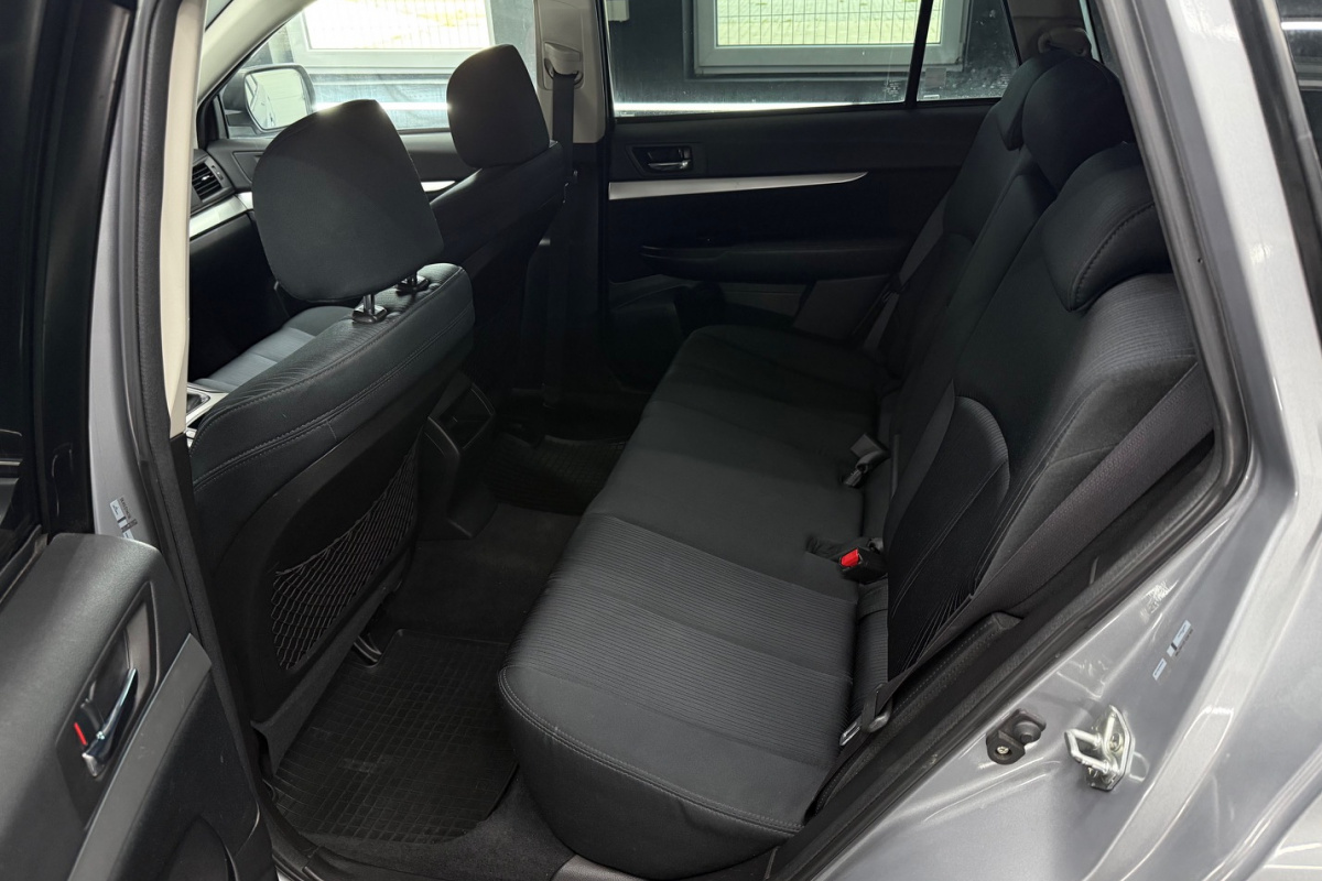 Ponuka vozidiel / Subaru Legacy 2.0 D AB Classic - video