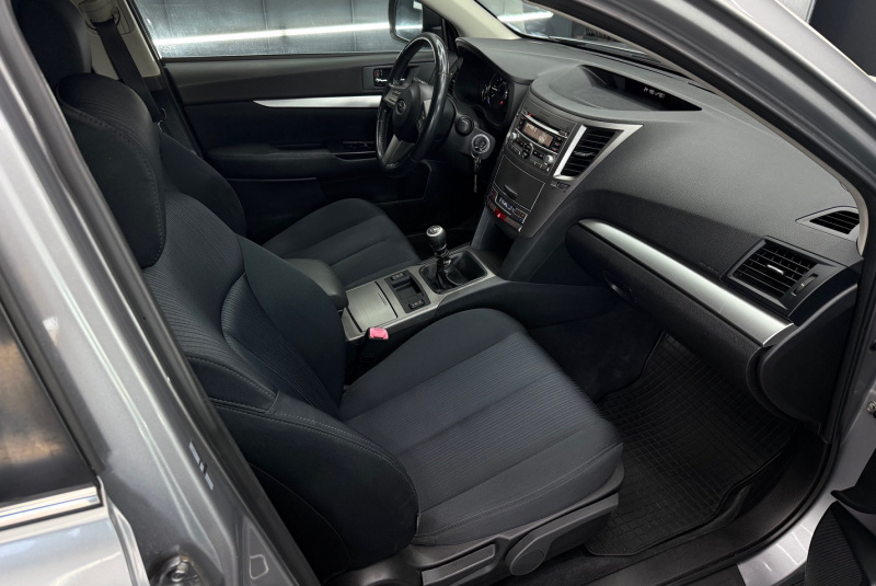  Ponuka vozidiel / Subaru Legacy 2.0 D AB Classic - video