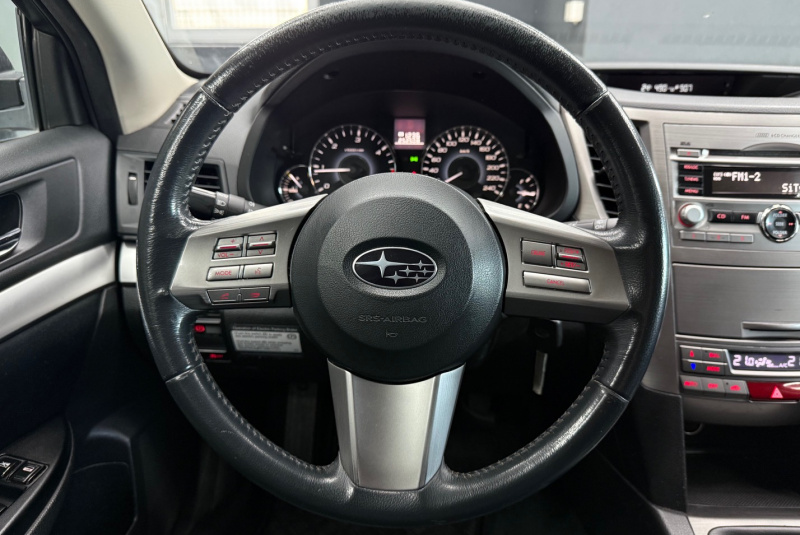  Ponuka vozidiel / Subaru Legacy 2.0 D AB Classic - video