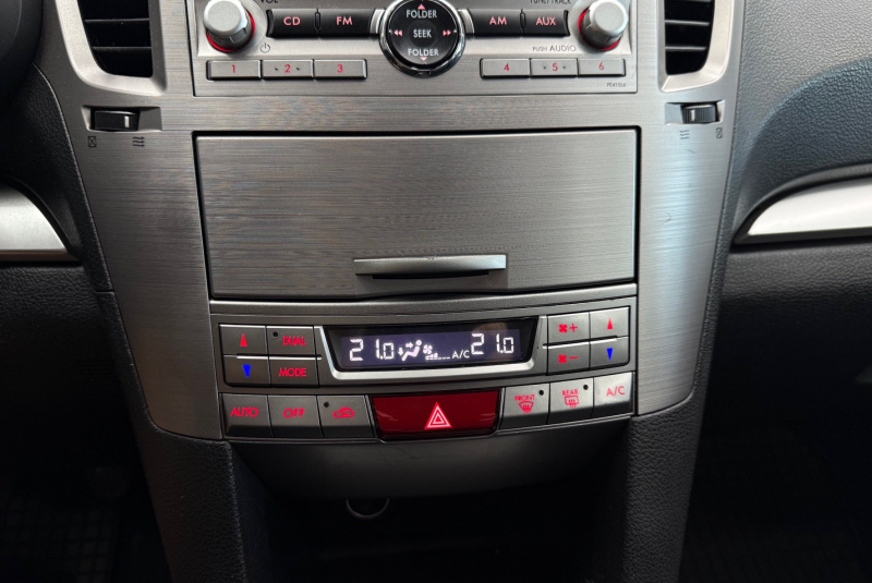  Ponuka vozidiel / Subaru Legacy 2.0 D AB Classic - video