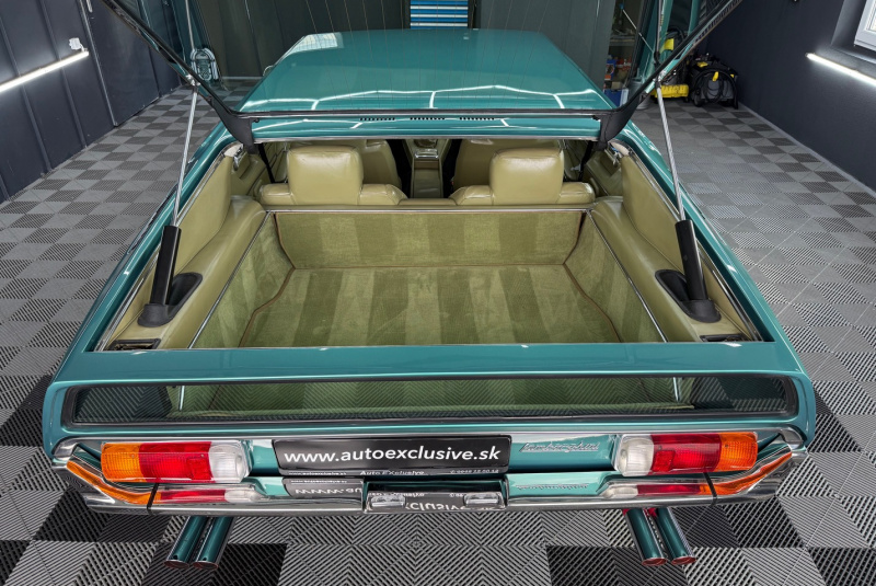  Ponuka vozidiel / Lamborghini Espada 4.0 V12 400GT Series 2 - video