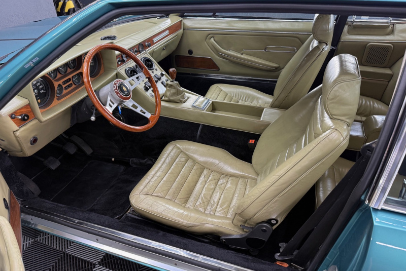  Ponuka vozidiel / Lamborghini Espada 4.0 V12 400GT Series 2 - video