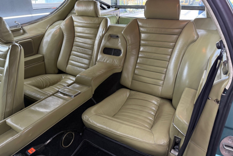 Ponuka vozidiel / Lamborghini Espada 4.0 V12 400GT Series 2 - video Ponuka vozidiel / Lamborghini Espada 4.0 V12 400GT Series 2 - video