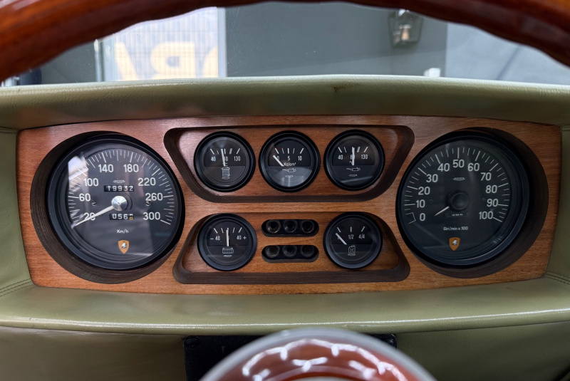  Ponuka vozidiel / Lamborghini Espada 4.0 V12 400GT Series 2 - video
