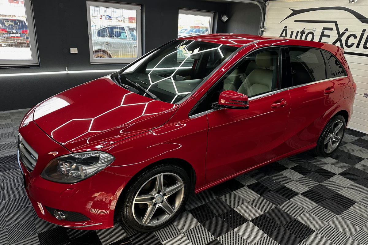 Ponuka vozidiel / Mercedes-Benz B trieda 180 CDI A/T - video