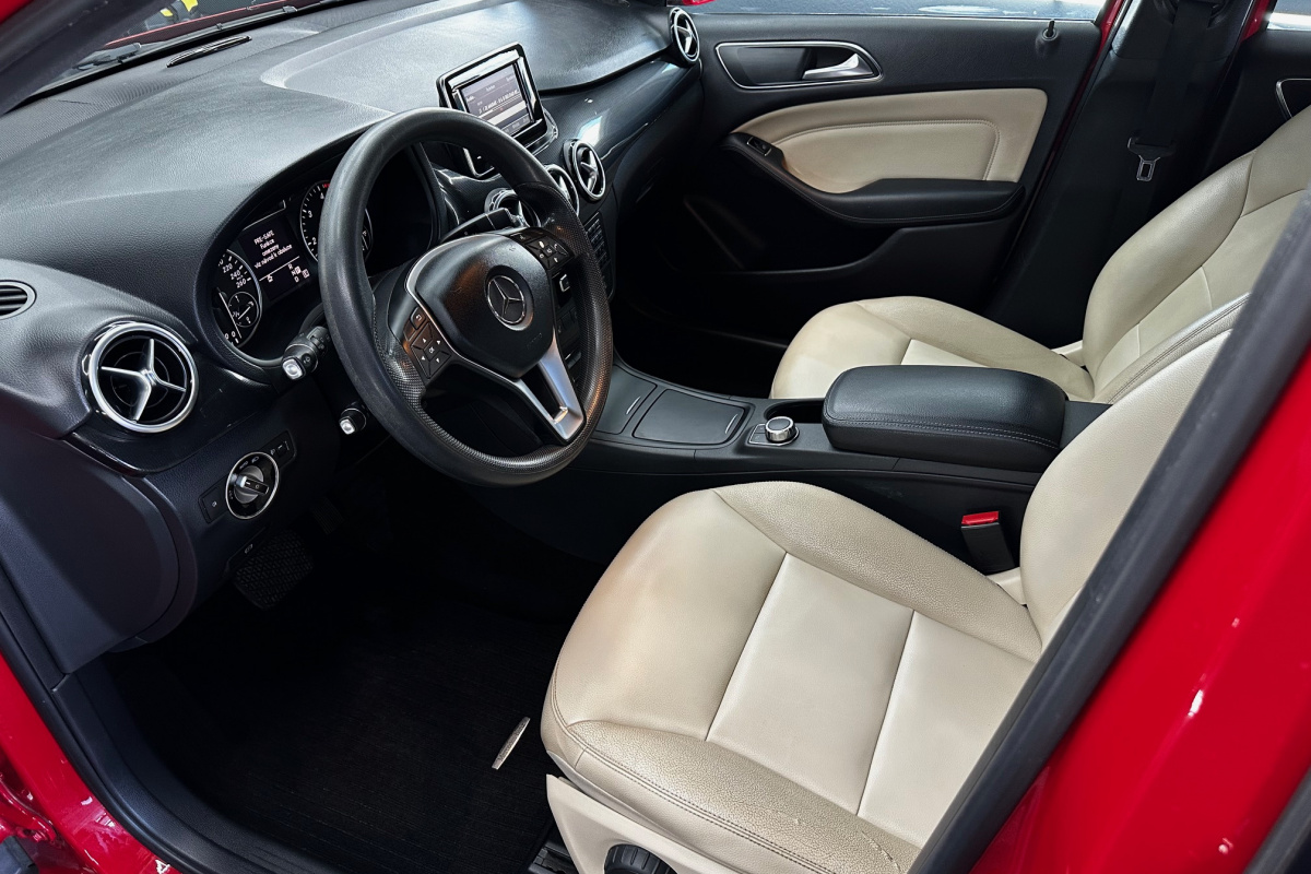Ponuka vozidiel / Mercedes-Benz B trieda 180 CDI A/T - video