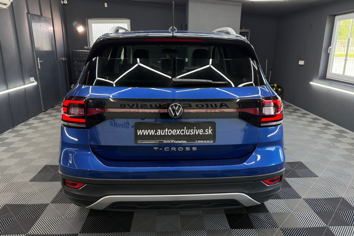 Ponuka vozidiel / Volkswagen T-Cross 1.5 TSI 150k Style DSG - video Ponuka vozidiel / Volkswagen T-Cross 1.5 TSI 150k Style DSG - video