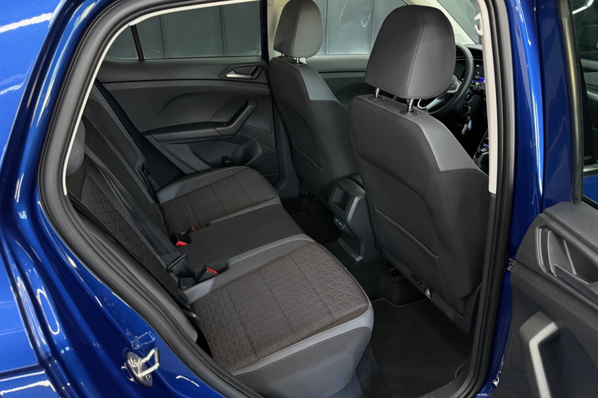 Ponuka vozidiel / Volkswagen T-Cross 1.5 TSI 150k Style DSG - video