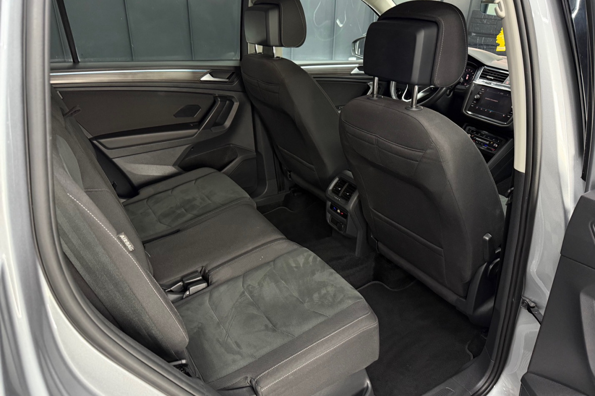 Ponuka vozidiel / Volkswagen Tiguan Allspace 1.5 TSI EVO OPF Elegance DSG - video