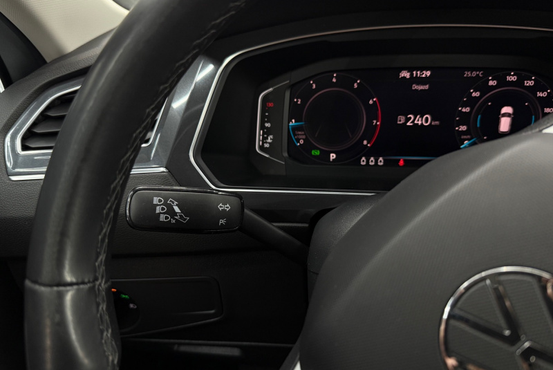  Ponuka vozidiel / Volkswagen Tiguan Allspace 1.5 TSI EVO OPF Elegance DSG - video