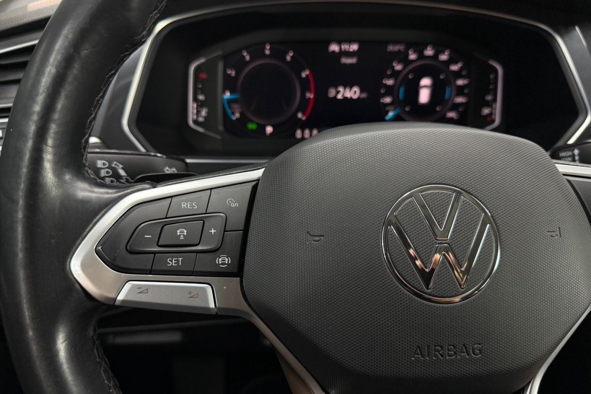 Ponuka vozidiel / Volkswagen Tiguan Allspace 1.5 TSI EVO OPF Elegance DSG - video