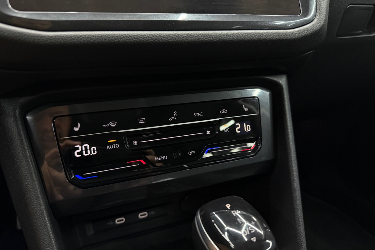 Ponuka vozidiel / Volkswagen Tiguan Allspace 1.5 TSI EVO OPF Elegance DSG - video