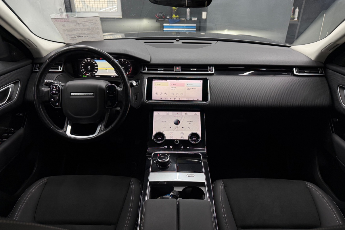 Ponuka vozidiel / Land Rover Range Rover Velar 2.0 Si4 HSE AWD A/T - video Ponuka vozidiel / Land Rover Range Rover Velar 2.0 Si4 HSE AWD A/T - video