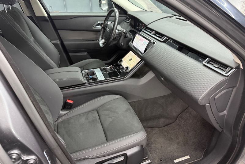  Ponuka vozidiel / Land Rover Range Rover Velar 2.0 Si4 HSE AWD A/T - video