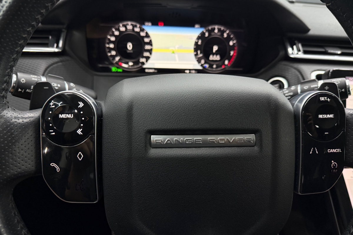 Ponuka vozidiel / Land Rover Range Rover Velar 2.0 Si4 HSE AWD A/T - video