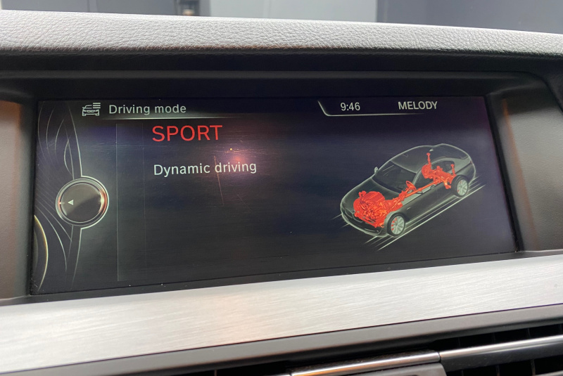  Ponuka vozidiel / BMW Rad 5 530d xDrive A/T - video