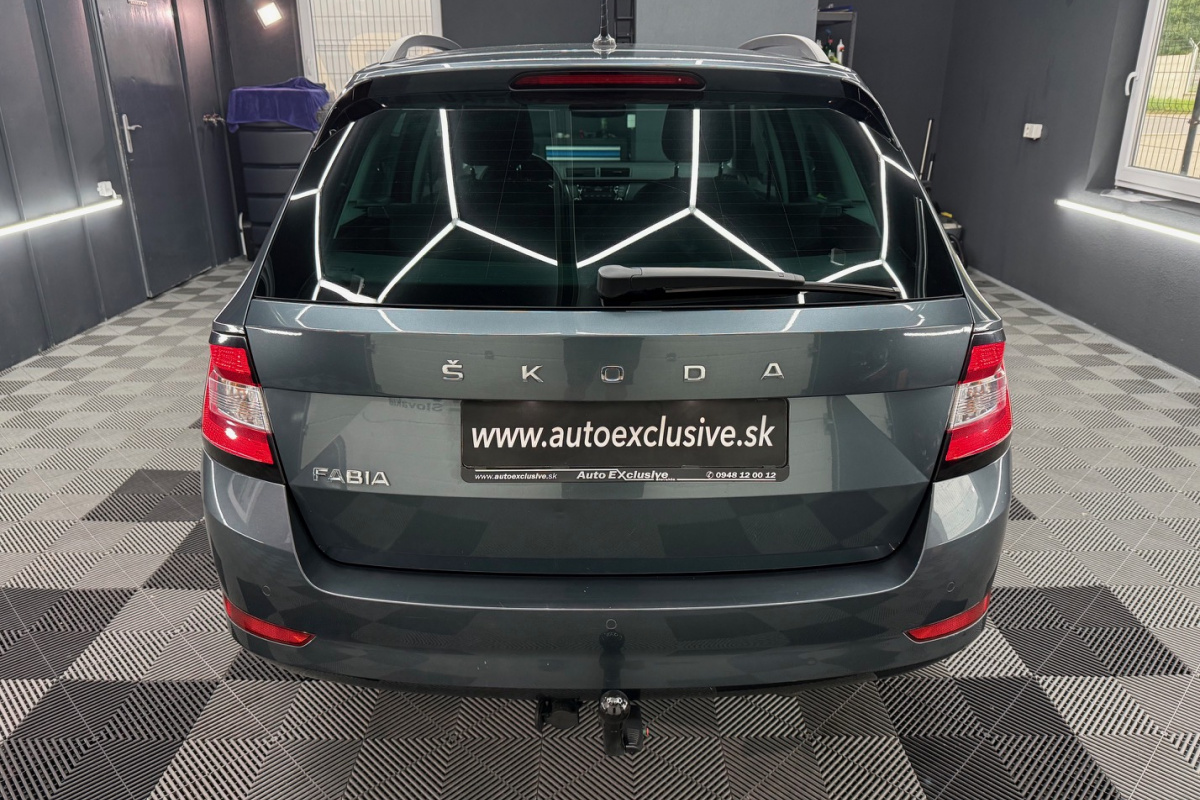 Ponuka vozidiel / Škoda Fabia Combi 1.0 TSI Style DSG - video