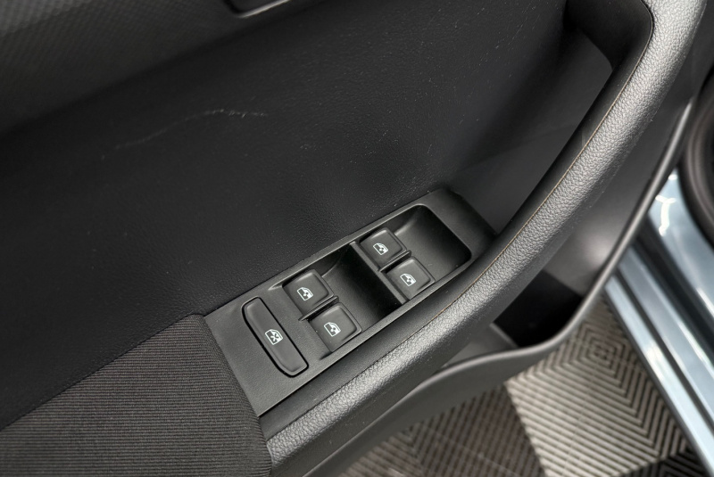  Ponuka vozidiel / Škoda Fabia Combi 1.0 TSI Style DSG - video