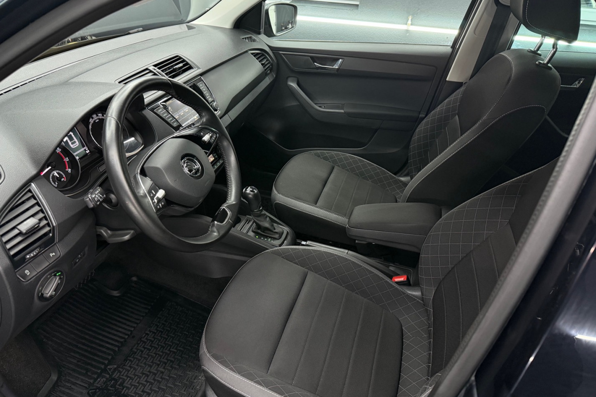 Ponuka vozidiel / Škoda Fabia Combi 1.0 TSI Style DSG - video