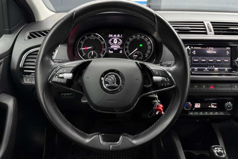  Ponuka vozidiel / Škoda Fabia Combi 1.0 TSI Style DSG - video