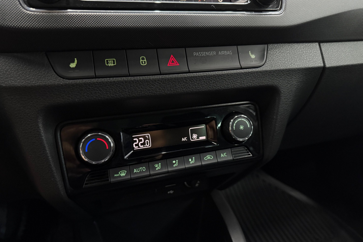 Ponuka vozidiel / Škoda Fabia Combi 1.0 TSI Style DSG - video