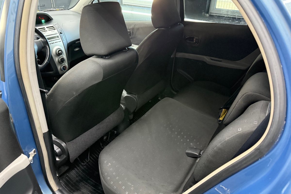 Ponuka vozidiel / Toyota Yaris 1.0 VVT-I Base Cool - video